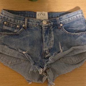 One Teaspoon bandit cutoff jean shorts 26